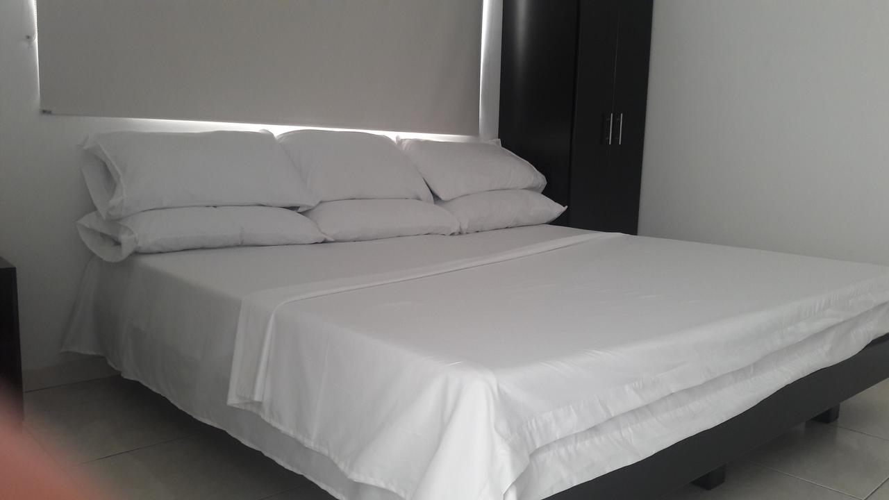Hotel Centro Real Сан-Хиль Экстерьер фото